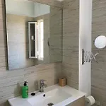 Americas Sea View And Apartment