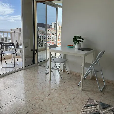 Americas Sea View And Lägenhet