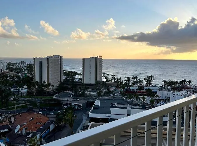 Apartament Americas Sea View And *